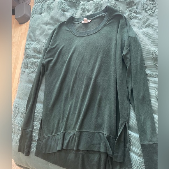 Athleta Tops Athleta Cloud Light Sweatshirt Poshmark